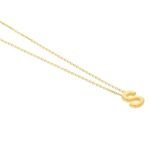 La Cadena De Oro Con Dije Letra Es Una Joya Personalizada Y Elegante. Brindándote La Oportunidad De Expresar Tu Autenticidad De Forma Única.