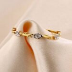 Anillo De Oro 18K Con Flores 1.28gr / Talla 6