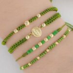 Pulsera Oro 18k Macramé Con Esferas Lisas 4mm hilo Verde - Image 2